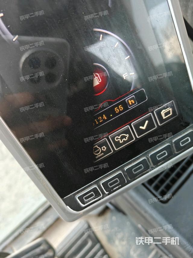 小時表(駕駛室部分) 小時表(駕駛室部分)