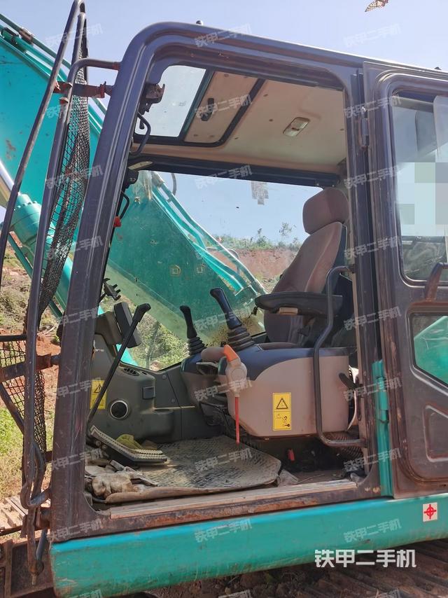 頂棚整體（駕駛室部分）