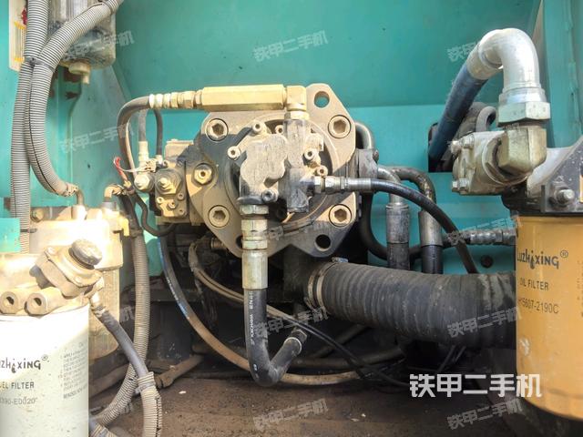 液壓泵室(大件艙室) 液壓泵室(大件艙室)