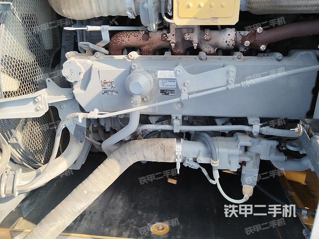 發(fā)動機整體俯視(整機外觀) 發(fā)動機整體俯視(整機外觀)