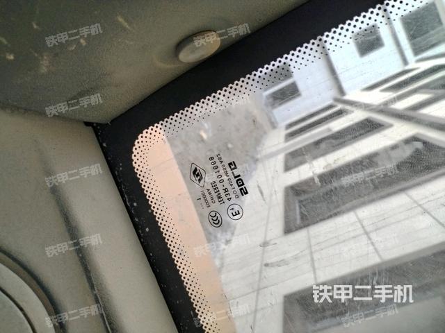 后窗玻璃角标(驾驶室部分) 后窗玻璃角标(驾驶室部分)