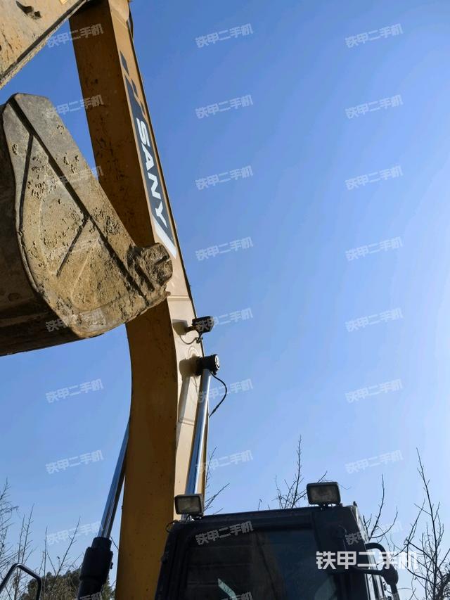 大臂整體?右側(cè)（工作和回轉(zhuǎn)裝置）