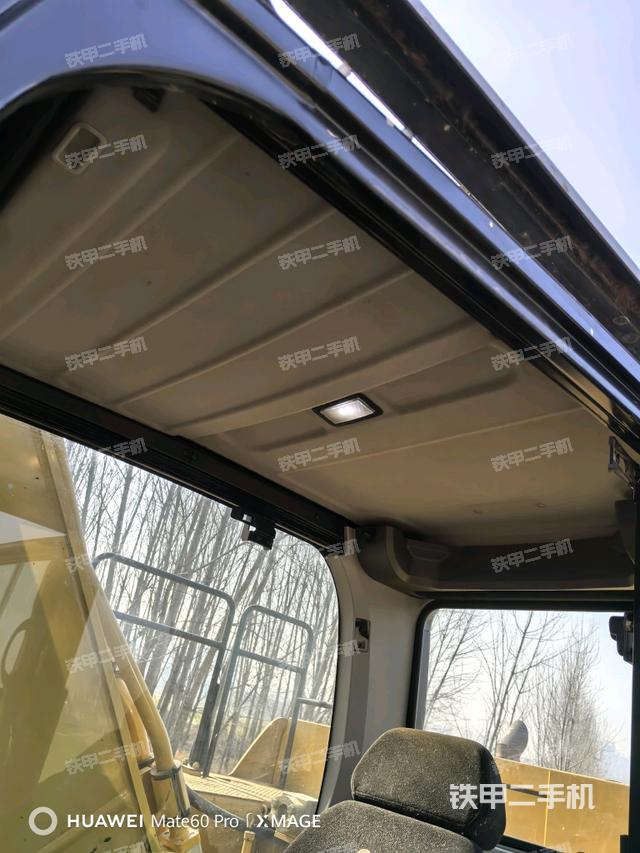 座椅后部（駕駛室部分）