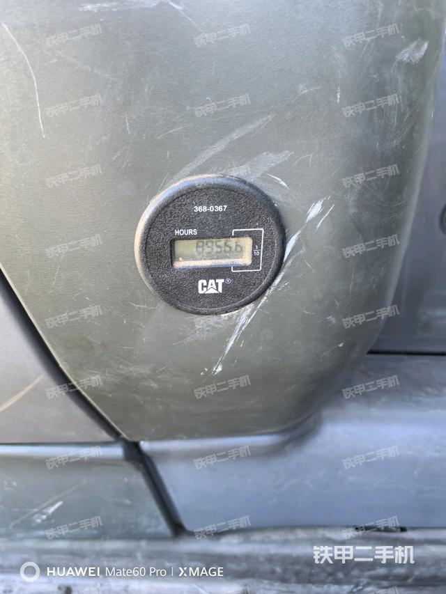 右側(cè)玻璃角標(biāo)（駕駛室部分）