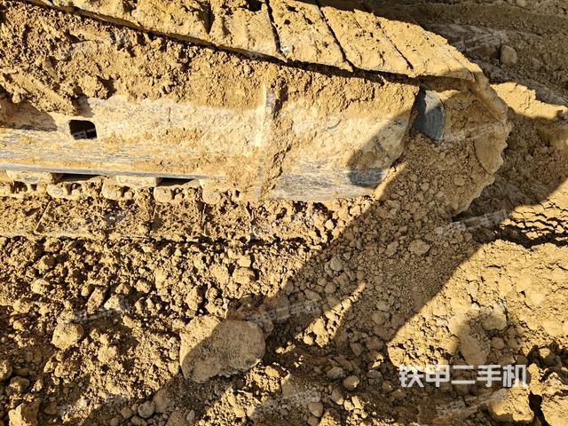 左側(cè)行走馬達(dá)蓋板(行走機(jī)構(gòu)) 左側(cè)行走馬達(dá)蓋板(行走機(jī)構(gòu))