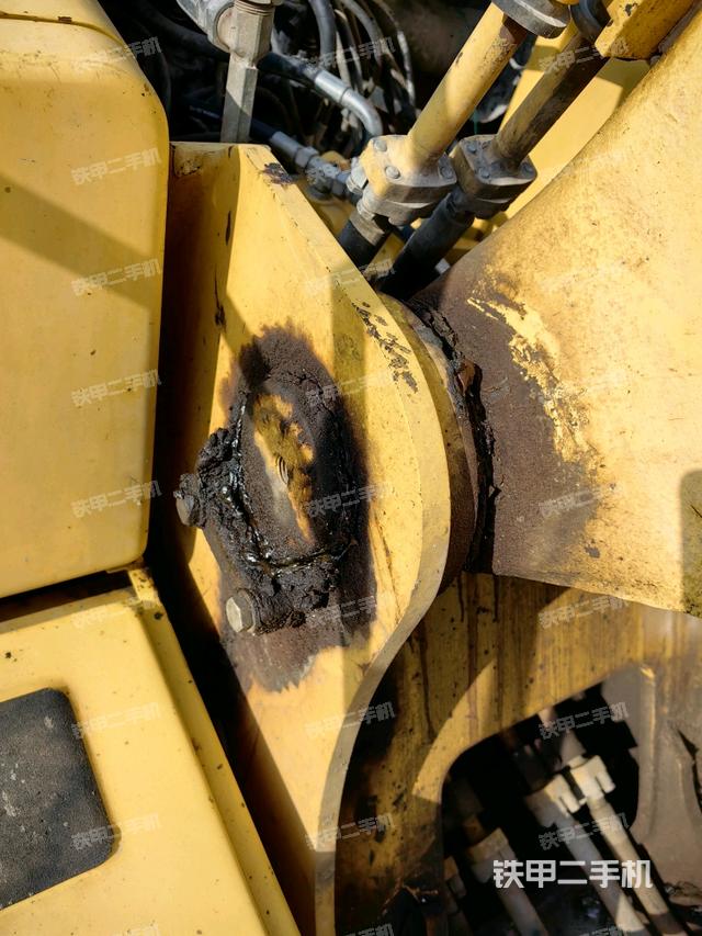 大臂根部?斜視（工作和回轉(zhuǎn)裝置）