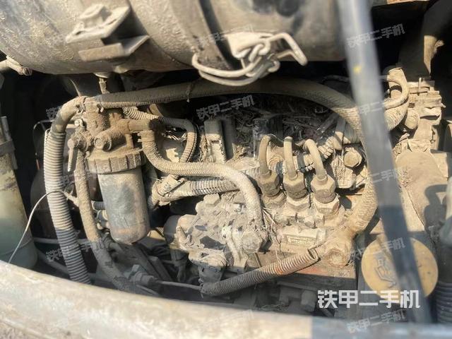 發(fā)動機整體俯視(整機外觀) 發(fā)動機整體俯視(整機外觀)