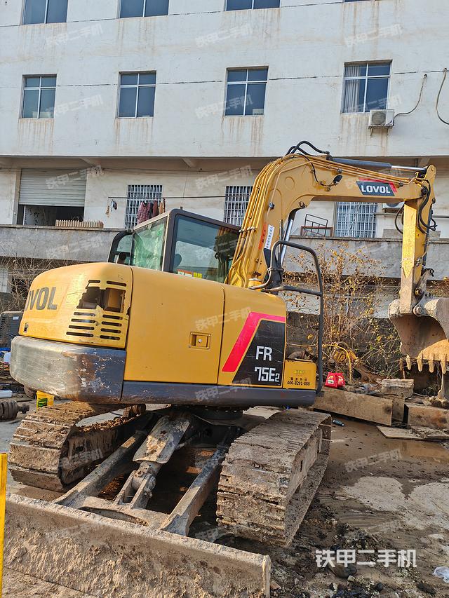 整機右后45°（整機外觀）