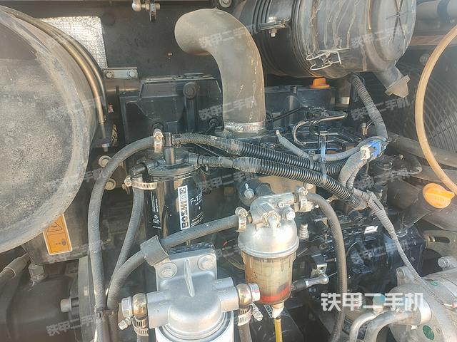 发动机整体俯视（整机外观）