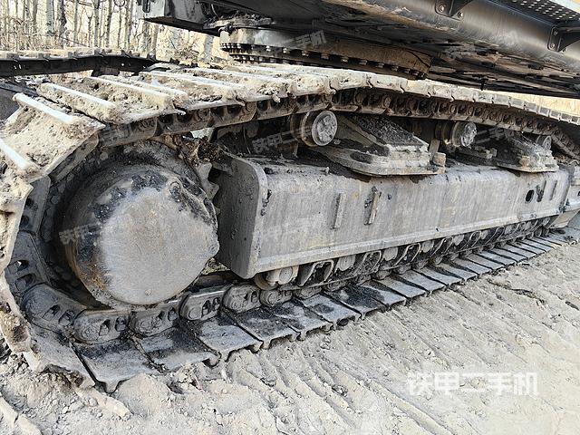 单侧履带整体（整机外观）