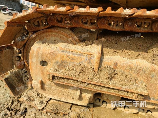 左側行走馬達蓋板（行走機構）