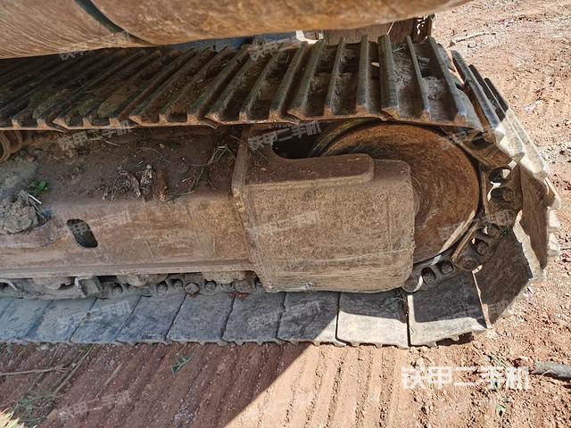 右側行走馬達蓋板（行走機構）