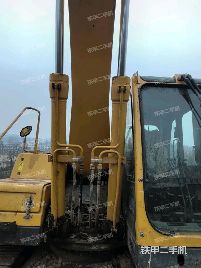 大臂油缸整體?豎拍（工作和回轉裝置）