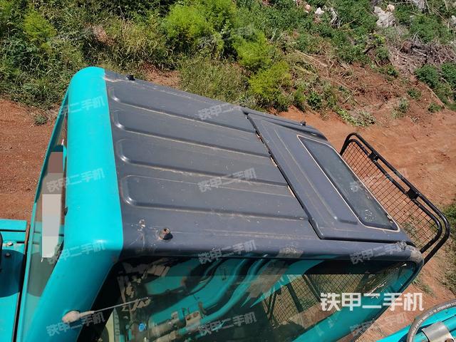 駕駛室頂部俯視（上車部件）