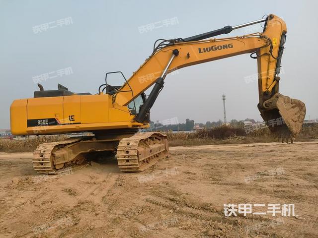 整機(jī)右后45°（整機(jī)外觀）