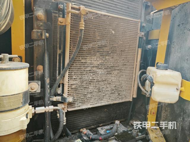 散熱器室(大件艙室) 散熱器室(大件艙室)