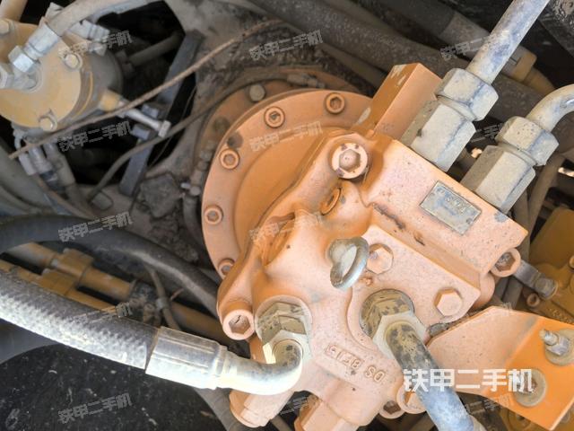 回轉(zhuǎn)馬達(dá)（上車部件）