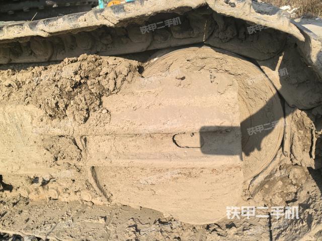 左導向輪(行走機構) 左導向輪(行走機構)