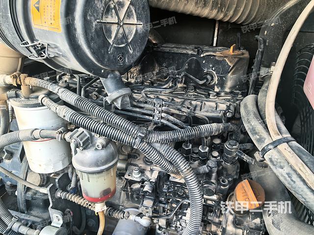 发动机整体俯视（整机外观）