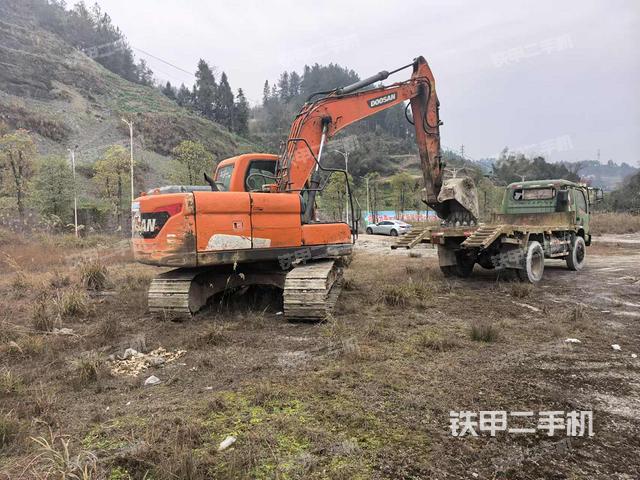 整机右后45°（整机外观）