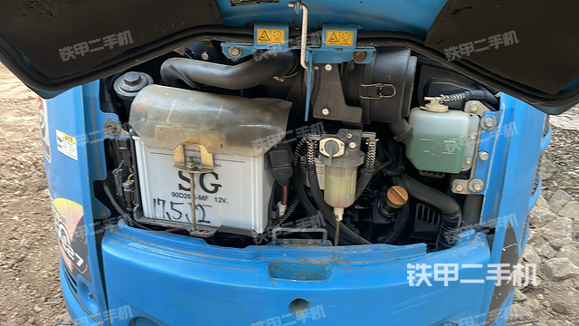 发动机整体俯视（整机外观）