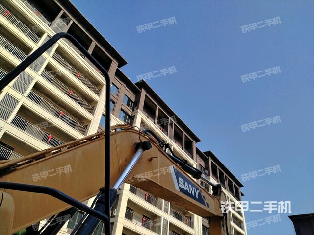 大臂整體?右側(cè)（工作和回轉(zhuǎn)裝置）