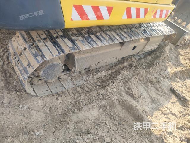 右側(cè)履帶整體?（行走機構(gòu)）