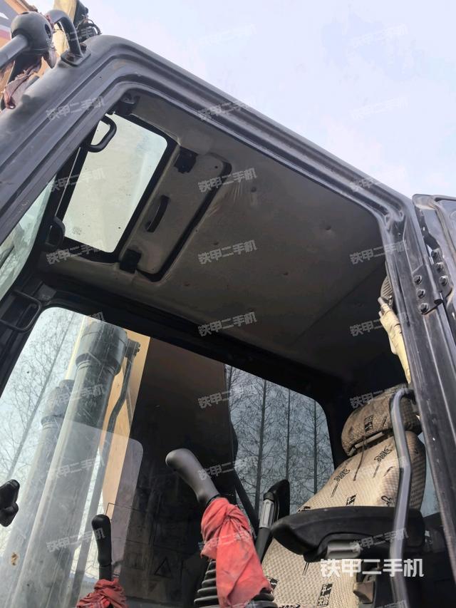 頂棚整體（駕駛室部分）