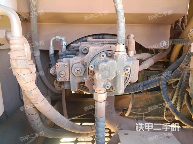 液壓泵室(大件艙室) 液壓泵室(大件艙室)