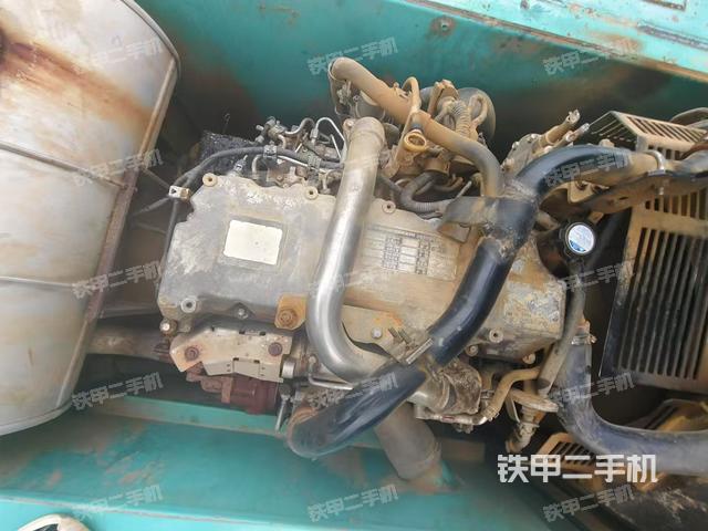 發(fā)動(dòng)機(jī)整體俯視（整機(jī)外觀）