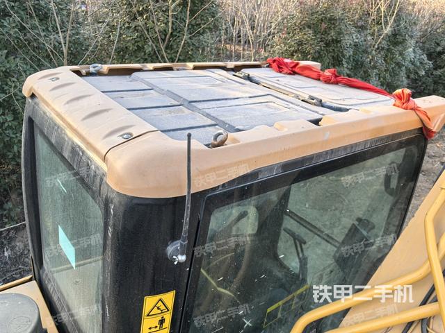 驾驶室顶部俯视（上车部件）