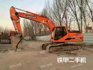 斗山DH225LC-9挖掘机实拍图片