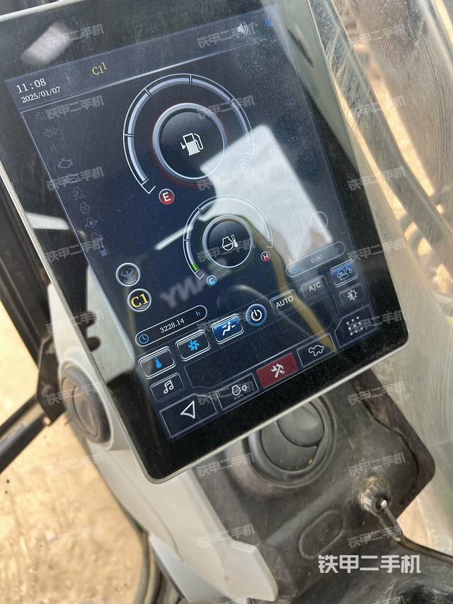 顯示屏?（駕駛室部分）