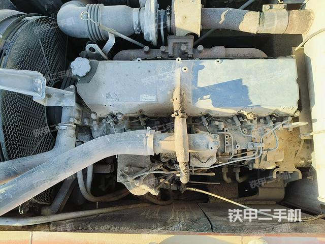 發(fā)動機整體俯視(整機外觀) 發(fā)動機整體俯視(整機外觀)