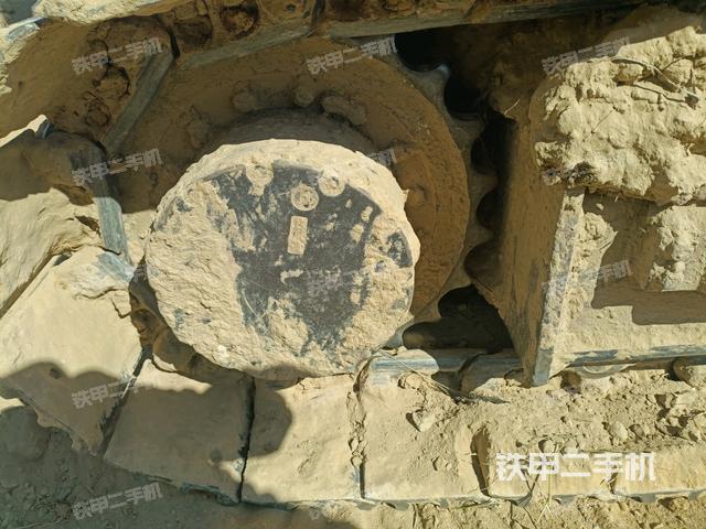 右驅(qū)動輪(行走機構(gòu)) 右驅(qū)動輪(行走機構(gòu))