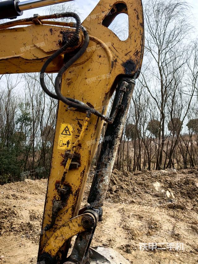 小臂整體左后（工作和回轉(zhuǎn)裝置）