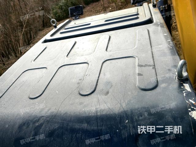 駕駛室頂部俯視(上車部件) 駕駛室頂部俯視(上車部件)
