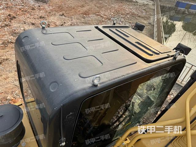 駕駛室頂部（整機(jī)外觀）