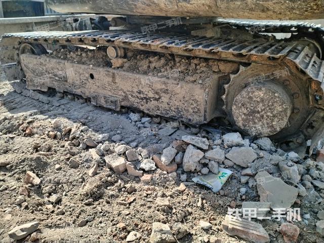 左側(cè)履帶整體?（行走機構）