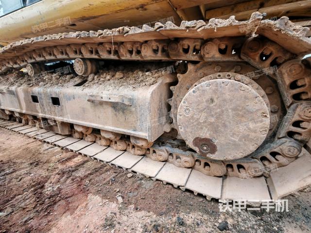 单侧履带整体（整机外观）