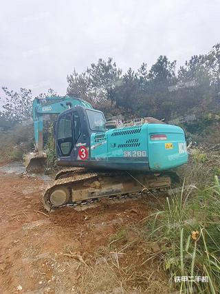 神鋼SK200-8挖掘機