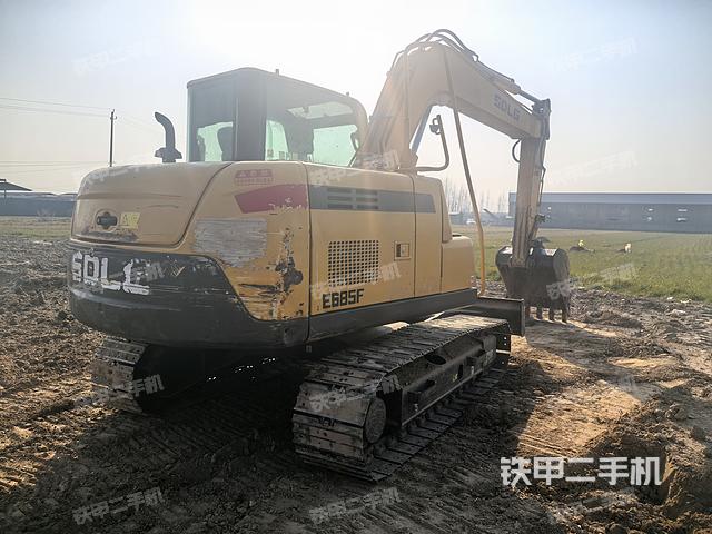 整機(jī)右后45°(整機(jī)外觀) 整機(jī)右后45°(整機(jī)外觀)