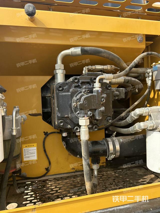 液壓泵室（大件艙室）