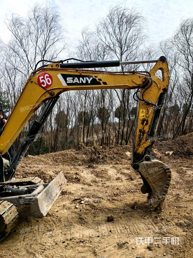 大臂整體?右側(cè)（工作和回轉(zhuǎn)裝置）