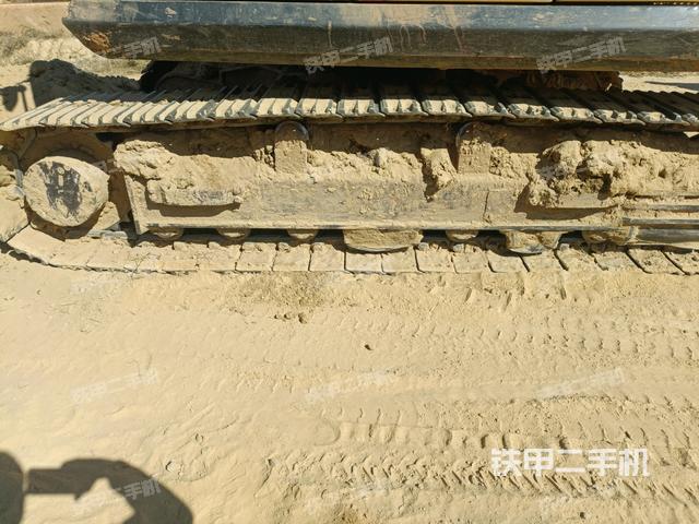 左側(cè)履帶整體?(行走機構(gòu)) 左側(cè)履帶整體?(行走機構(gòu))