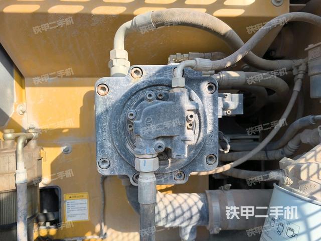 液壓泵室(大件艙室) 液壓泵室(大件艙室)