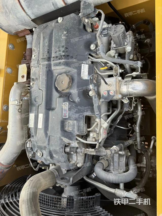 發(fā)動(dòng)機(jī)整體俯視（整機(jī)外觀）