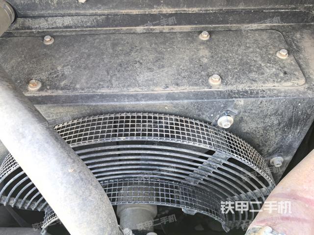 水箱+风扇特写（上车部件）
