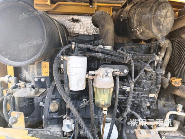 發(fā)動(dòng)機(jī)整體俯視（整機(jī)外觀）