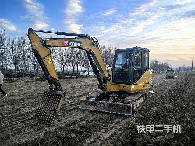徐工XE60DA PLUS挖掘機(jī)
